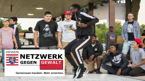 Jugendliche verschiedener Nationalitäten beim Streetdance