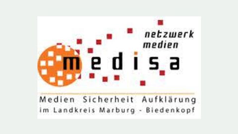Es sind viele Worte und Formen in unterschiedlichen Farben zu sehen. In der Mitte steht das Word medisa, darunter steht Medien Sicherheit Aufklärung im Landkreis Marburg - Biedenkopf.