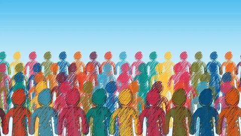 Menschen stehen zusammen